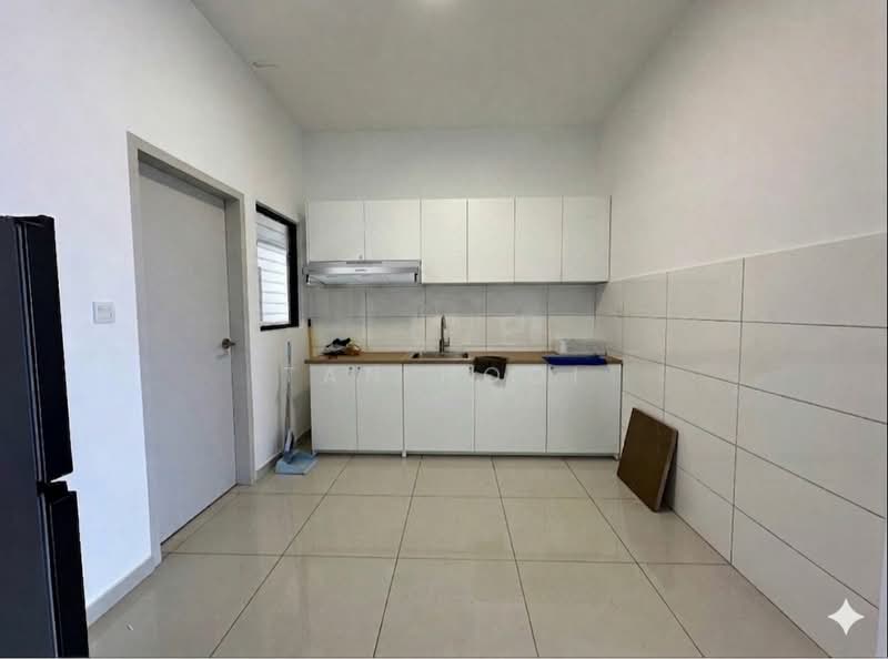 Condominium for Rent at Waterside Residence - Tan Hooi - Kitchen - PropertyGuru.com.my