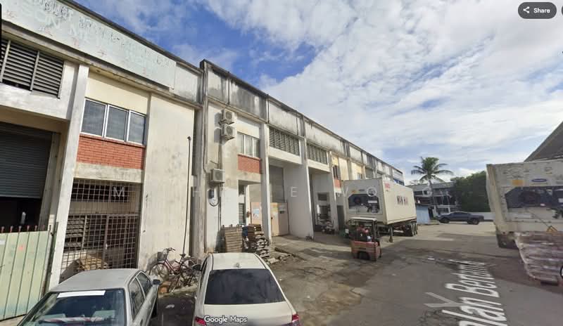 Factory @ Taman Daya Industrial Park untuk Untuk Dijual - RM 2,800,000, Mac 2026 - Exterior - PropertyGuru.com.my