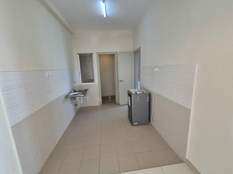 Servis Apartment untuk Disewa di TTDI Adina - Kent Lee - Kitchen - PropertyGuru.com.my