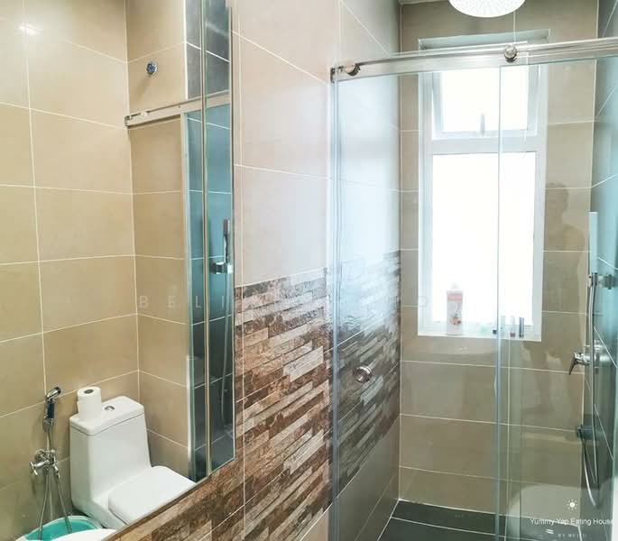 Service Residence for Sale at TriTower Residence @ Johor Bahru Sentral - Belinda Choo - Bathroom - PropertyGuru.com.my