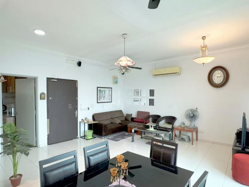 The Sky Executive Suites untuk Untuk Dijual - RM 550,000, Mac 2026 - Living Room - PropertyGuru.com.my