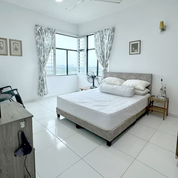 The Sky Executive Suites untuk Untuk Dijual - RM 550,000, Mac 2026 - Bedroom - PropertyGuru.com.my