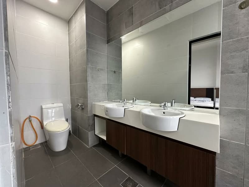 Condominium for Sale at Gala City Residences - Fang Siang Ngo - Bathroom - PropertyGuru.com.my