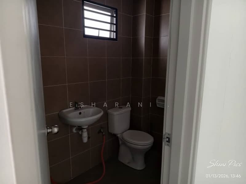 2-storey Terraced House for Sale in Kajang (Selangor) - Esharani . - Bathroom - PropertyGuru.com.my