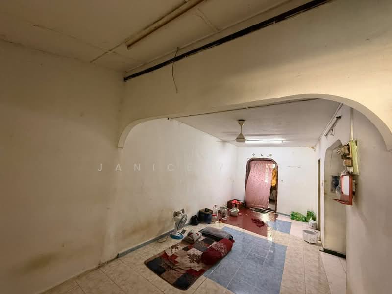 Taman Mawar Pasir Gudang untuk Untuk Dijual - RM 398,000, Mac 2026 - Interior - PropertyGuru.com.my