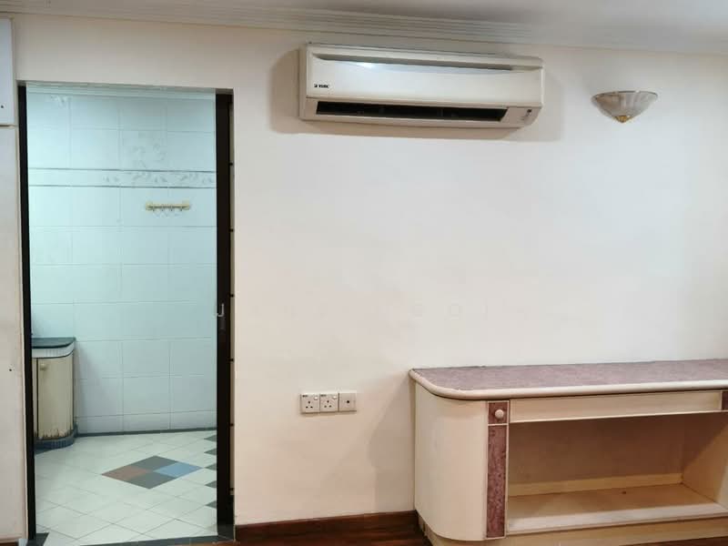 Semi-Detached House for Rent in Taman Pelangi (Johor Bahru) - Jane Ngoi - Interior - PropertyGuru.com.my