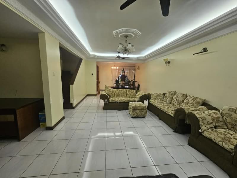 Precinct 8 untuk Untuk Disewa - RM 3,000 /bulan, Mac 2026 - Living Room - PropertyGuru.com.my
