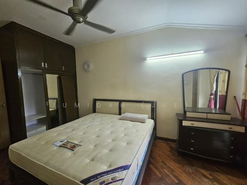 Precinct 8 untuk Untuk Disewa - RM 3,000 /bulan, Mac 2026 - Bedroom - PropertyGuru.com.my
