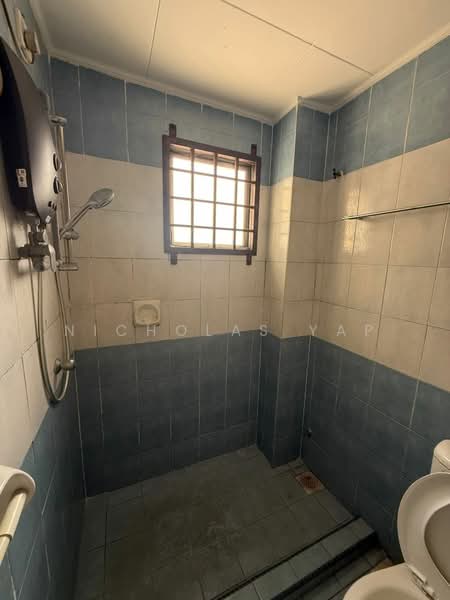2-storey Terraced House for Rent in Shah Alam (Selangor) - Nicholas Yap - Bathroom - PropertyGuru.com.my