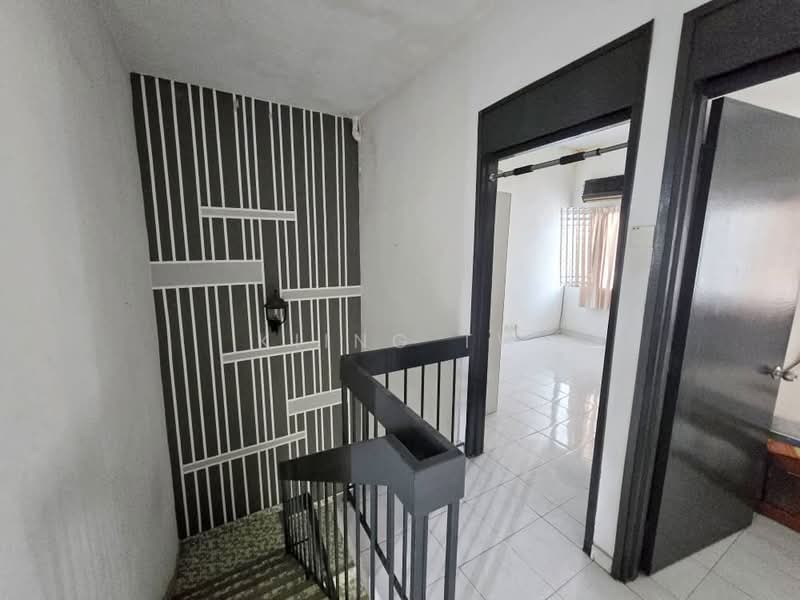 Rumah Teres 2 Tingkat untuk Dijual di Taman Megah Kepong (Kepong) - Kiing TW - Corridor - PropertyGuru.com.my