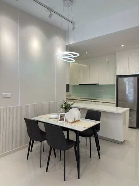 Service Residence for Rent at Met 1 Residences - Jaden Yap - Dining Room - PropertyGuru.com.my