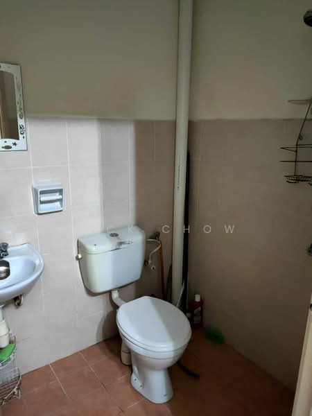 1.5-storey Terraced House for Sale in Taman Sierra Perdana (Masai) - Zack Chow - Bathroom - PropertyGuru.com.my