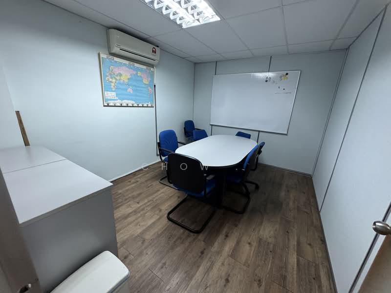 Office for Rent in Dataran Prima (Petaling Jaya) - Chow . - Interior - PropertyGuru.com.my