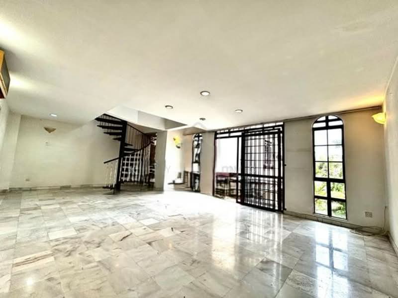 Condominium for Sale at Astana Damansara - Key Ling - Living Room - PropertyGuru.com.my