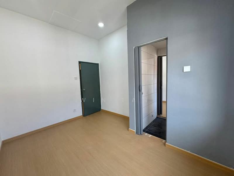 2-storey Terraced House for Sale in Bandar Baru Permas Jaya (Permas Jaya) - Win Tan - Interior - PropertyGuru.com.my