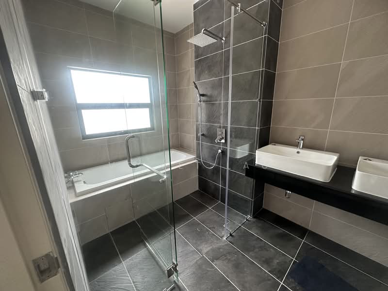 Sutera Sutera Suteras untuk Untuk Disewa - RM 4,500 /bulan, Mac 2026 - PropertyGuru.com.my