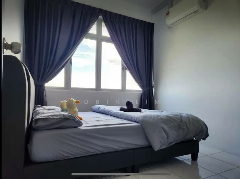 Apartment for Sale at Camellia Residence - Robin Lim - Bedroom - PropertyGuru.com.my