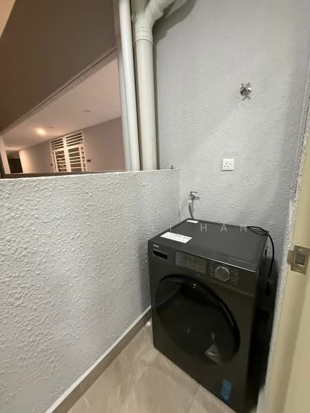 Metro @ Cheras untuk Untuk Disewa - RM 2,100 /bulan, Mac 2026 - Balcony - PropertyGuru.com.my