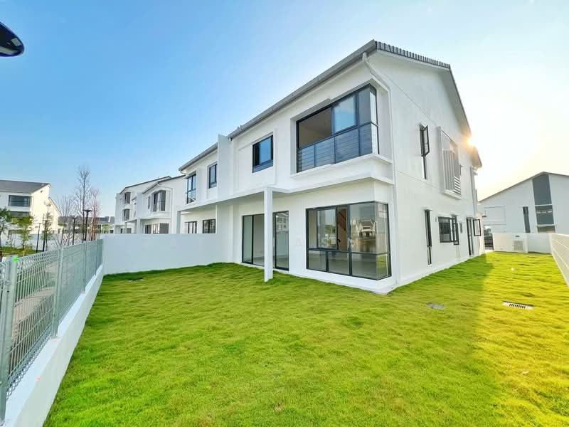 Semi-Detached House for Sale in Cyberjaya (Selangor) - Zaty Jasmin - Exterior - PropertyGuru.com.my