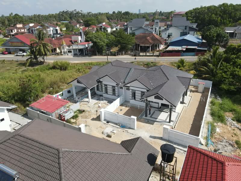 Semi-D 4 Bilik tepi Jalan Limbat @ Depan Taman Binaraya, Limbat, Kota Bharu untuk Untuk Dijual - RM 430,000, Apr 2026 - Exterior - PropertyGuru.com.my