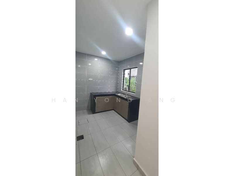 Kulai untuk Untuk Dijual - RM 318,000, Mac 2026 - Kitchen - PropertyGuru.com.my