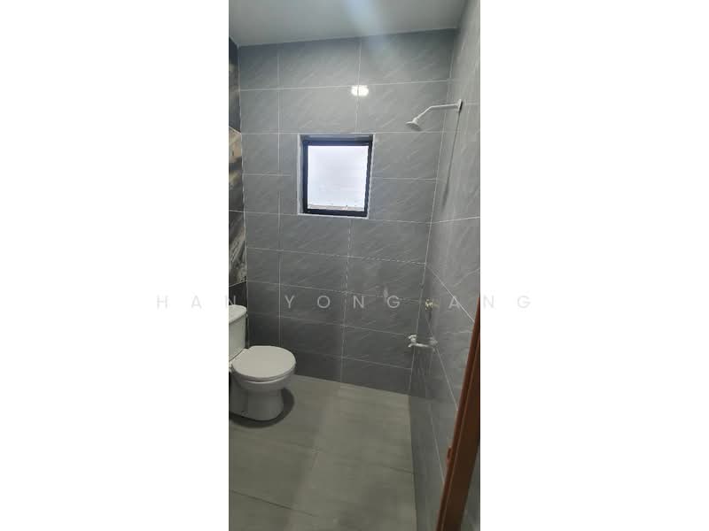 Kulai untuk Untuk Dijual - RM 318,000, Mac 2026 - Bathroom - PropertyGuru.com.my