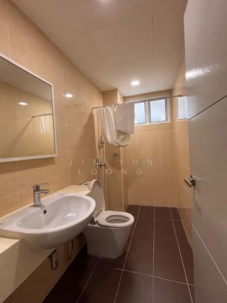 Hijauan Saujana untuk Untuk Disewa - RM 2,500 /bulan, Mac 2026 - Bathroom - PropertyGuru.com.my