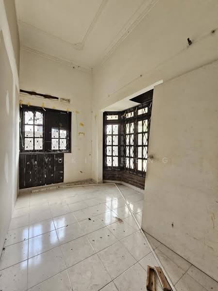 Commercial Bungalow for Rent in Taman Kebun Teh (Johor Bahru) - Yuki Cheng - Interior - PropertyGuru.com.my