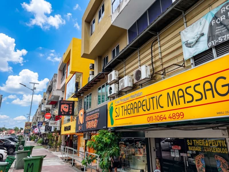 Kedai untuk Disewa di SS15 (Subang Jaya) - Esther Tan - Exterior - PropertyGuru.com.my