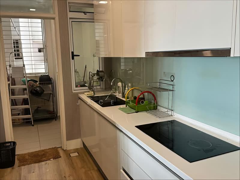 Tropez Residences untuk Untuk Disewa - RM 2,500 /bulan, Mac 2026 - Kitchen - PropertyGuru.com.my