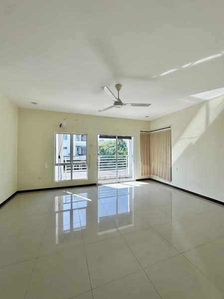 Semi-Detached House for Sale in Ipoh (Perak) - Levi Chong - Living Room - PropertyGuru.com.my