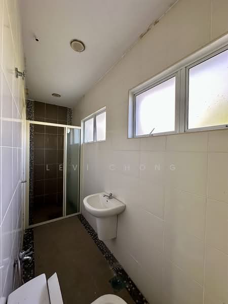 Semi-Detached House for Sale in Ipoh (Perak) - Levi Chong - Bathroom - PropertyGuru.com.my