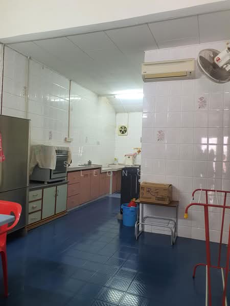 1-storey Terraced House for Sale in Taman Kamunting Maju (Kamunting) - See Khei Leong - Kitchen - PropertyGuru.com.my