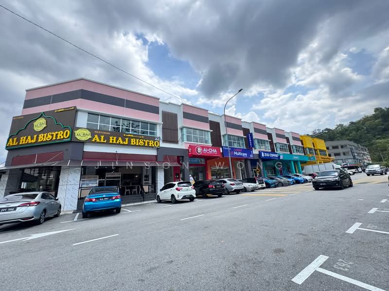 2 Storey Shoplot Sentosa Square, Bukit Sentosa Rawang untuk Untuk Disewa - RM 7,500 /bulan, Apr 2026 - Exterior - PropertyGuru.com.my