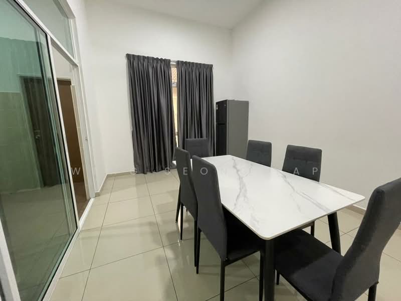 Taman Senawang Perdana untuk Untuk Disewa - RM 2,000 /bulan, Mac 2026 - Dining Room - PropertyGuru.com.my