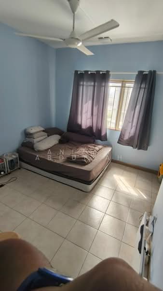 Desa Putra untuk Untuk Dijual - RM 660,000, Mac 2026 - Bedroom - PropertyGuru.com.my