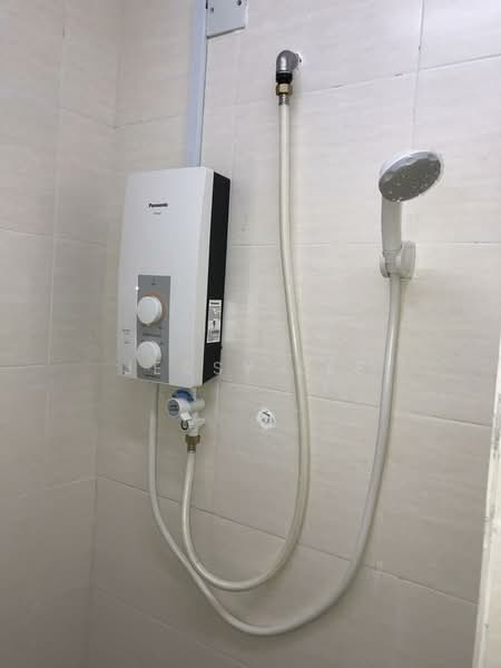 Service Residence for Sale at Platinum Lake PV 21 - Jessy Lee - Bathroom - PropertyGuru.com.my