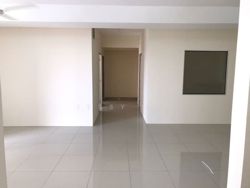 Service Residence for Sale at Platinum Lake PV 21 - Jessy Lee - Interior - PropertyGuru.com.my