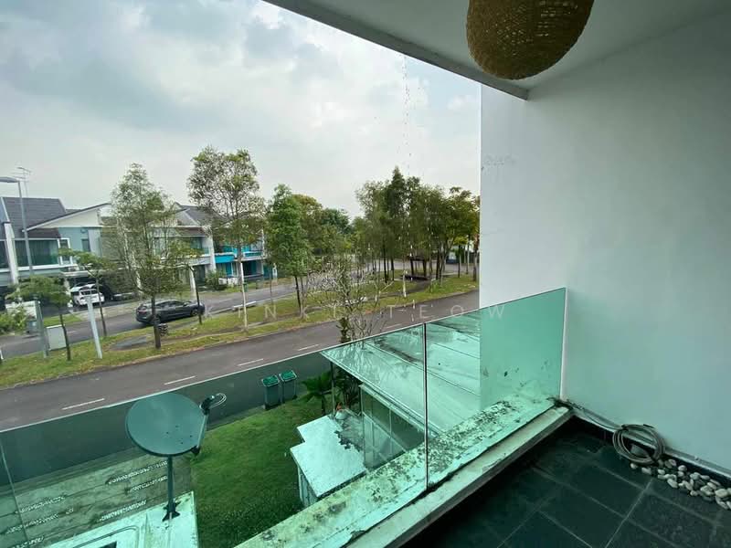 2-storey Terraced House for Sale in East Ledang (Iskandar Puteri (Nusajaya)) - Kinki Teow - Balcony - PropertyGuru.com.my