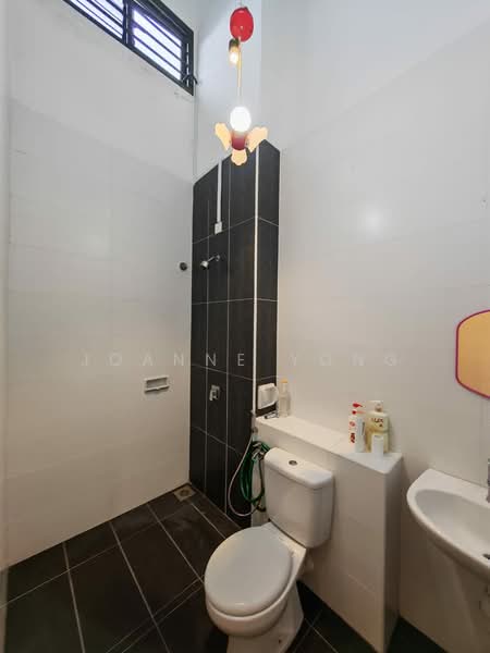 Cluster House for Sale in Bukit Indah (Iskandar Puteri (Nusajaya)) - JOANNE YONG - Bathroom - PropertyGuru.com.my