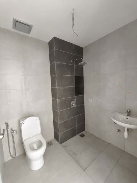 Terraced House for Sale in Setia Alam (Selangor) - Esther Ng - Bathroom - PropertyGuru.com.my