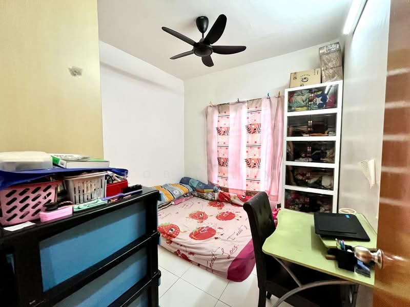 Apartment for Sale at M'tiara - Robin Lim - Bedroom - PropertyGuru.com.my
