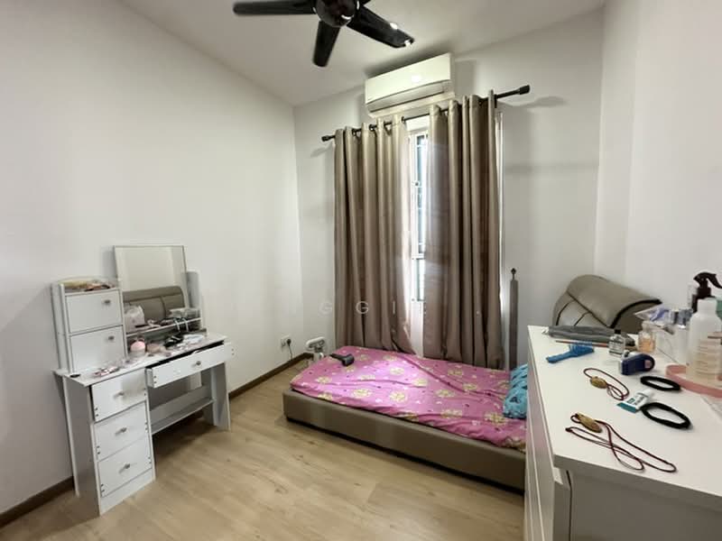 Kondominium untuk Dijual di Skyview Residence - Minggie . - Bedroom - PropertyGuru.com.my