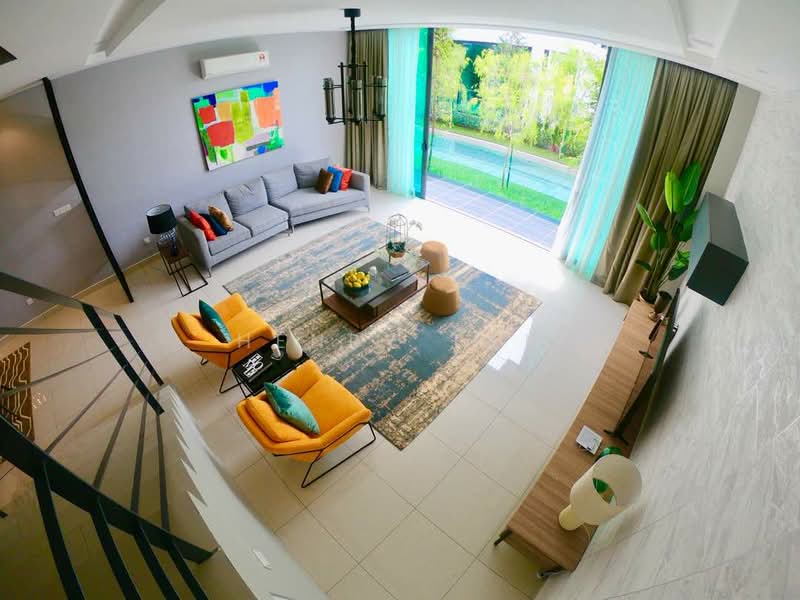 Rumah Teres 3 Tingkat untuk Dijual di Setia Alam (Selangor) - Henry Tan - Living Room - PropertyGuru.com.my