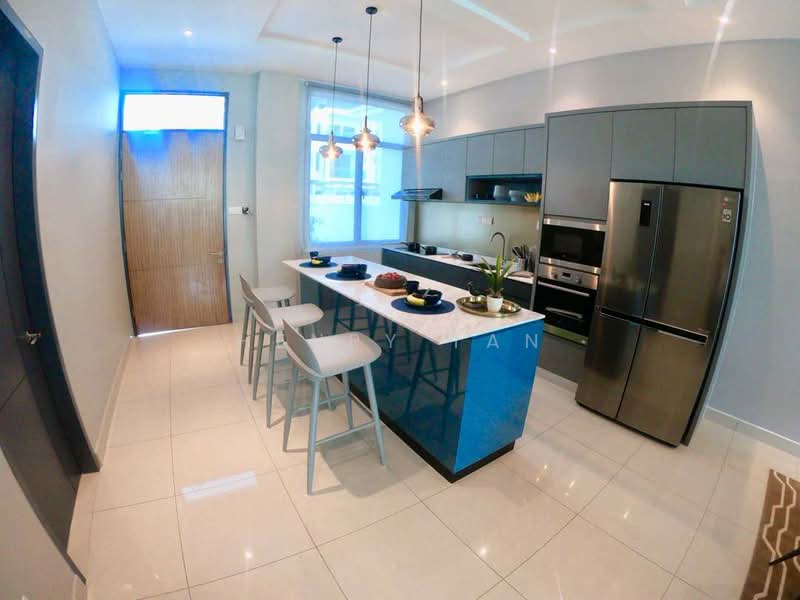 Rumah Teres 3 Tingkat untuk Dijual di Setia Alam (Selangor) - Henry Tan - Kitchen - PropertyGuru.com.my