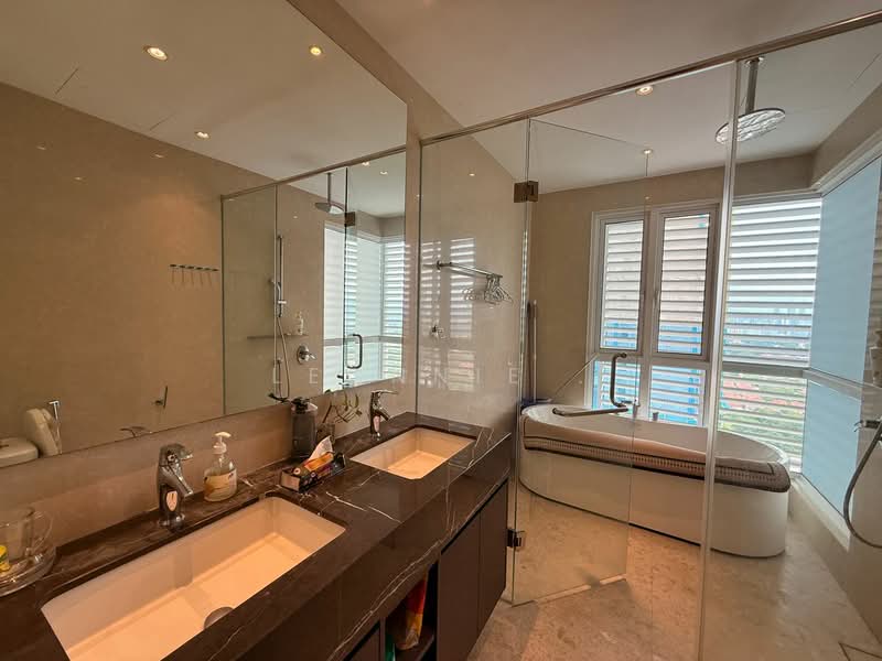 Condominium for Rent at Pavilion Hilltop - Leonnie . - Bathroom - PropertyGuru.com.my