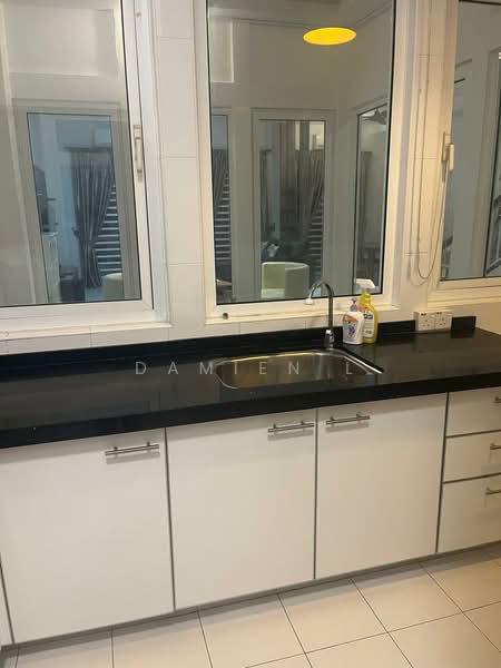 Ariza Seri Tanjung Pinang untuk Untuk Disewa - RM 4,700 /bulan, Mac 2026 - Kitchen - PropertyGuru.com.my