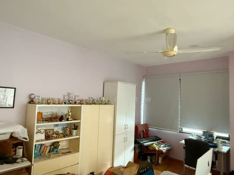 3-storey Terraced House for Sale in Prima Selayang (Selayang) - Kiing TW - Bedroom - PropertyGuru.com.my