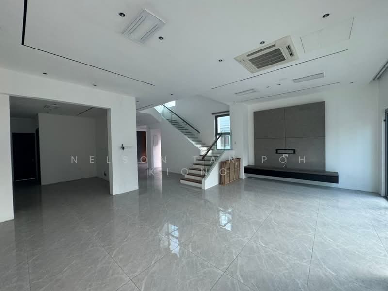 Semi-Detached House for Sale in Taman Molek (Johor Bahru) - Nelson Tan Poh Kiong - Living Room - PropertyGuru.com.my