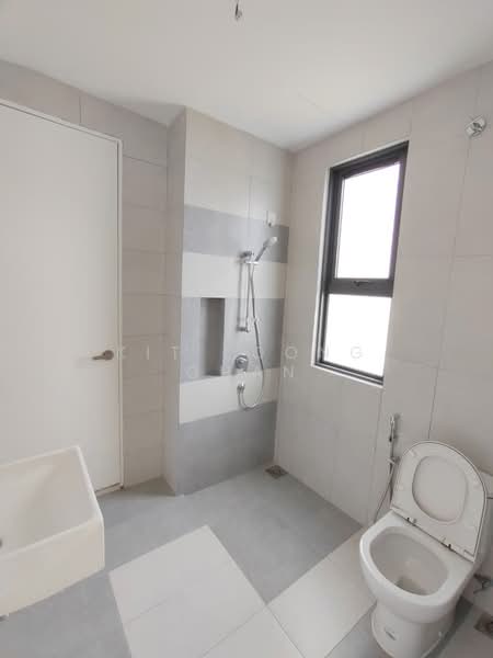 Jardin Residences untuk Untuk Dijual - RM 780,000, Mac 2026 - Bathroom - PropertyGuru.com.my